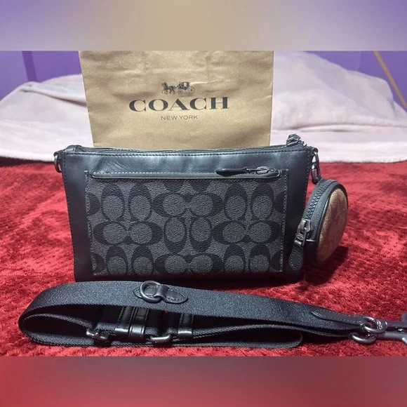 Coach Signature Holden Crossbody Bag With Adjustable Strap with Coin Pouch